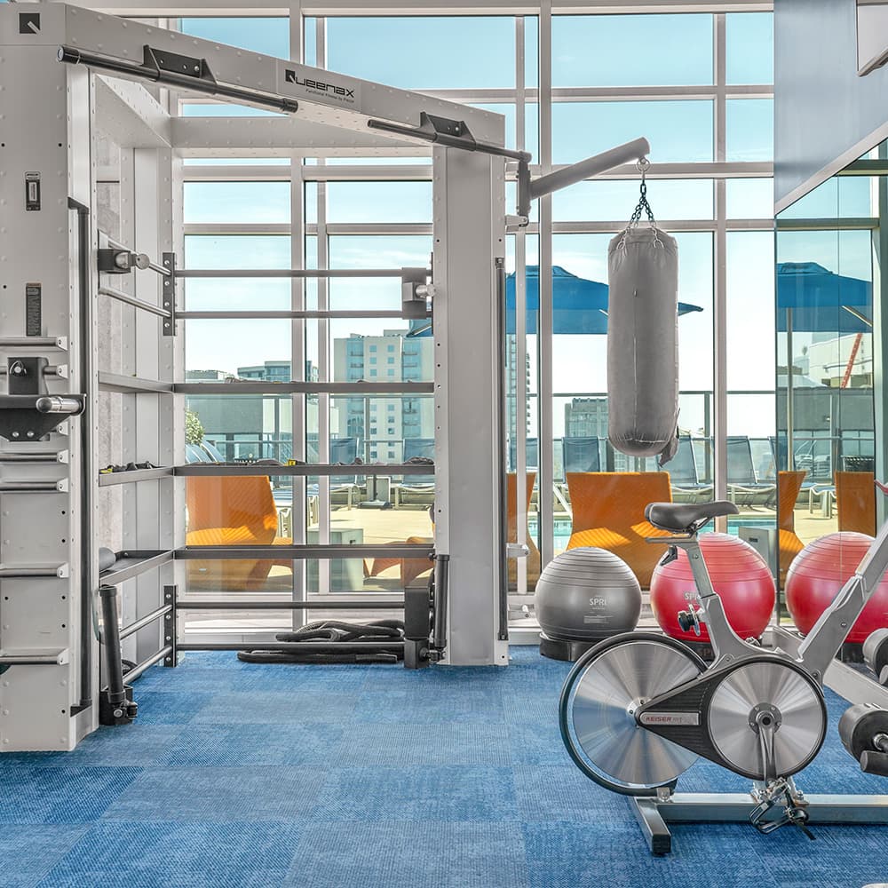 Fitness-Center-01-Square-On-5th-Atlanta-03