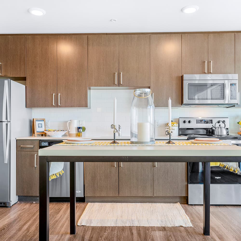 Kitchen-04-Square-On-5th-Atlanta-03