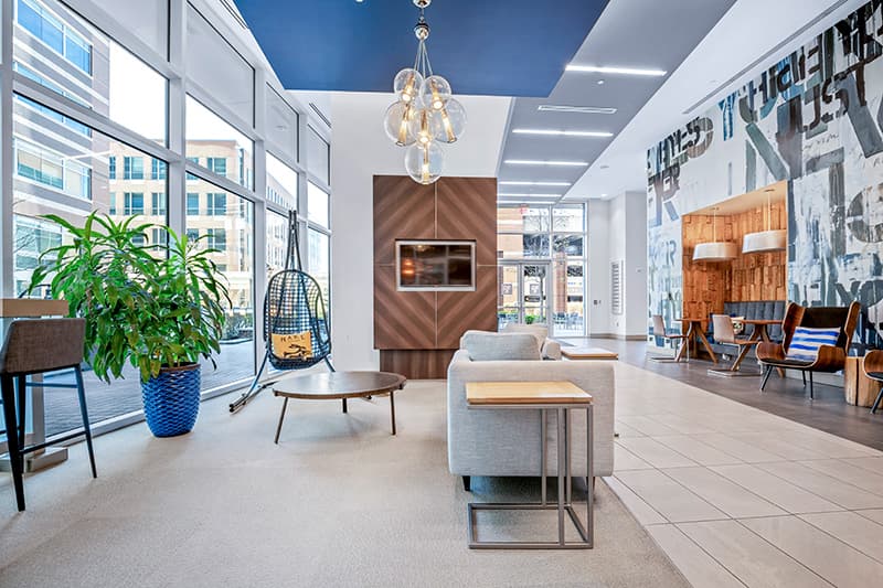 Lobby-03-Square-On-5th-Atlanta-03